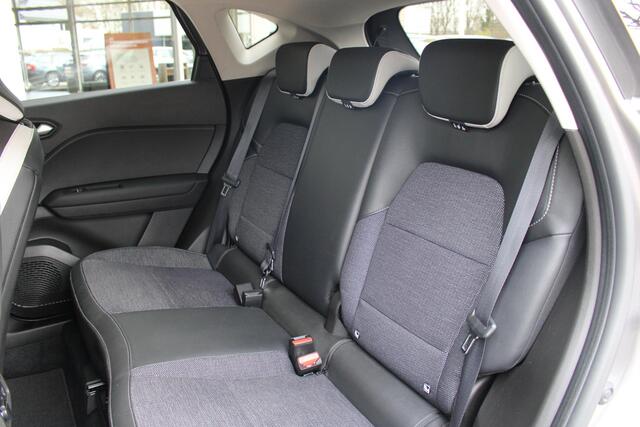 Renault CAPTUR 1.6 E-Tech plug-in hybrid 160 techno Automaat | Achterruitrij Camera |