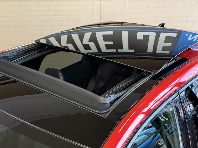 Renault CAPTUR 1.3 TCe 160 R.S. Line | Groot Navi | Pano | Camera | Stoelverwarming | Led | 18" | 100% Dealer onderhouden!