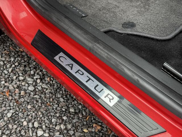 Renault CAPTUR 1.2 TCe Xmod 1e Eigenaar,Trekhaak,Camera,Navi,Stoelverw,Keyless,Halfleder,Lm velgen,120pk,Automaat,Pdc,Apk tot 03-2026