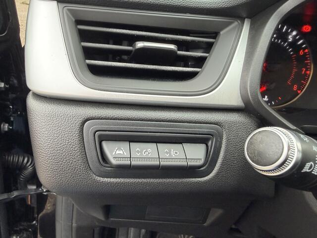 Renault CAPTUR 1.0 TCe 6 Versn 90 Business Zen