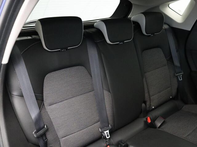 Renault CAPTUR TCe 100pk Intens | Clima | Navi | LED | Achteruitrij camera.