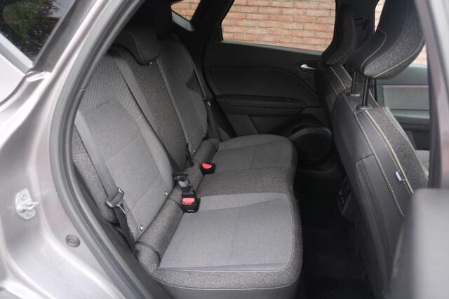 Renault CAPTUR 1.6 E-Tech full hybrid 145pk EDC techno | Navi | App Connect | Climate | Camera | PDC | Winter Pakket