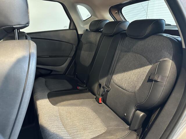 Renault CAPTUR 1.3 TCe Intens AUTOMAAT | NAVIGATIE | ACHTERUITRIJCAMERA | PARKEERSENSOREN VOOR-/ACHTER