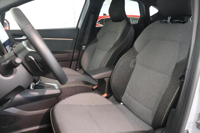 Renault CAPTUR 1.3 mild hybrid 160 techno | Adaptieve cruise control | rondomzicht camera | Trekhaak | Google maps | Climate control | Stuurverwarming |