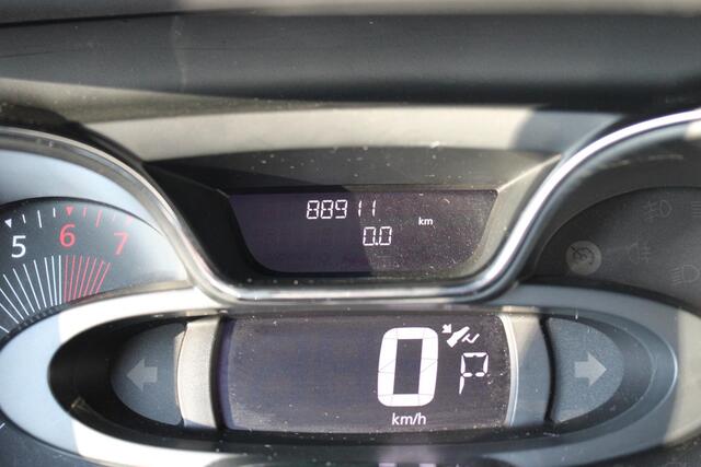 Renault CAPTUR 1.2 TCe Dynamique Trekhaak | Automaat | Navigatiesysteem| Hoge instap