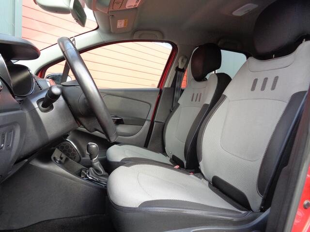 Renault CAPTUR 1.2 TCe Dynamique 119PK Automaat Clima Cruise Trekhaak Achteruitrijcamera