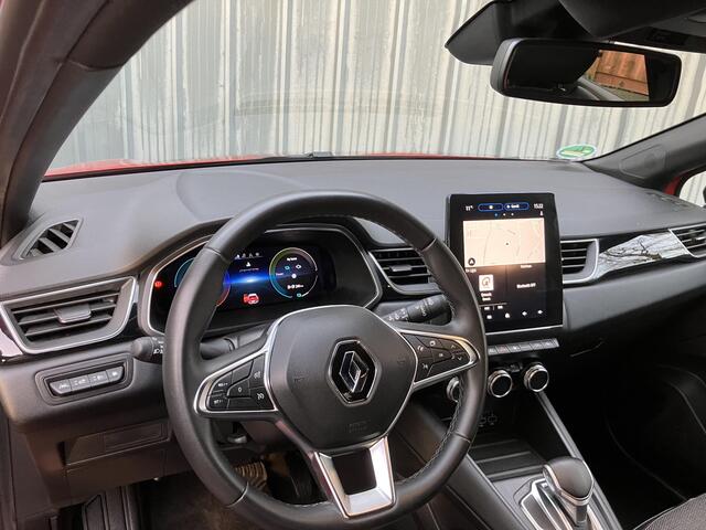 Renault CAPTUR 1.6 E-Tech Plug-in Hybrid 160 E-Tech Black Edition