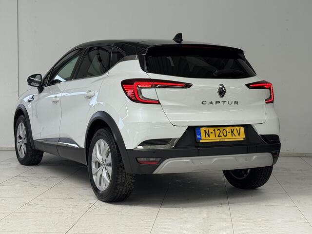 Renault CAPTUR 1.0 TCe 90 Intens | Navigatie | Camera | Lichtmetalen velgen 17 '' | Cruise control |