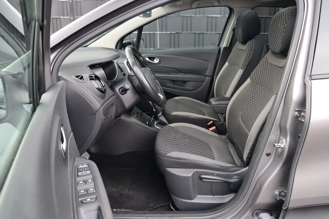 Renault CAPTUR 1.3 TCe Intens Automaat | Panoramadak | Trekhaak | Cruise Control | Climate Control | Navigatie