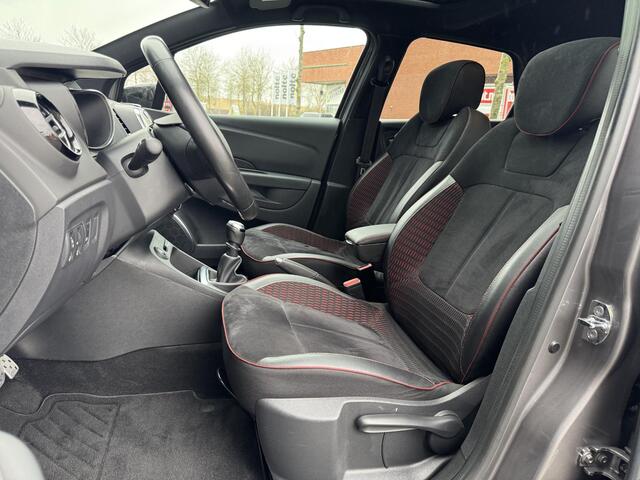 Renault CAPTUR 1.3 TCe Red Edition incl. Trekhaak!