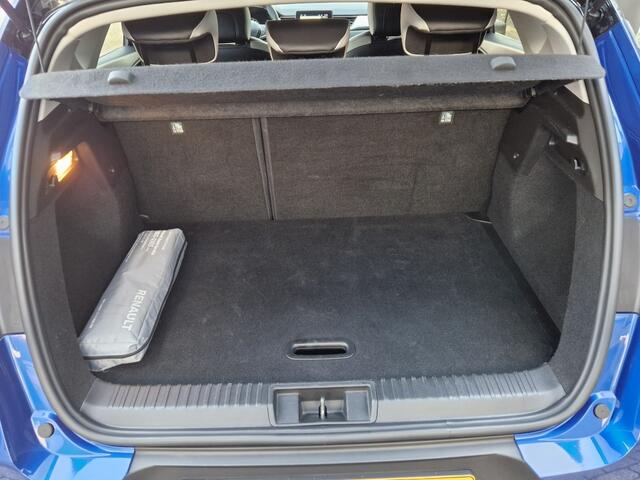 Renault CAPTUR 1.0 TCe Intens Camera / Parkeerhulp / Navi enz...