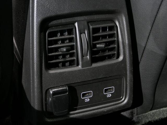 Renault CAPTUR 1.6 E-Tech Hybrid 145 Intens - Groot scherm! - All seasons - Camera - Navi - Sensor v+a