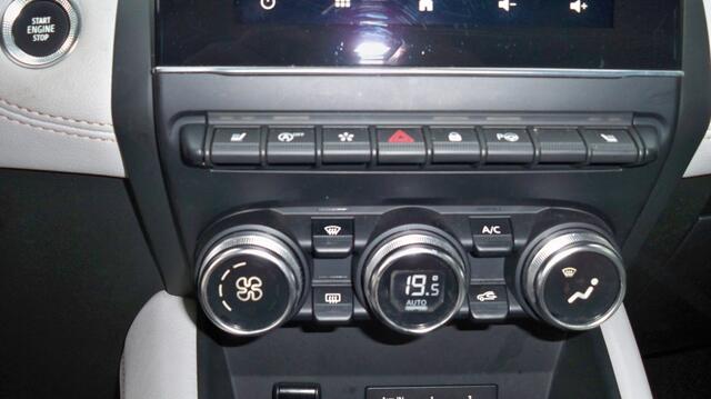 Renault CAPTUR 1.3 TCe Init. Paris Automaat