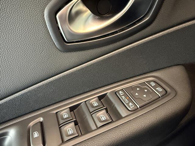 Renault CAPTUR fase2 Intens Tce 90 | Pack Easy Park Assist | reservewiel | tijdelijk gratis Top Afleverpakket twv Eur 695