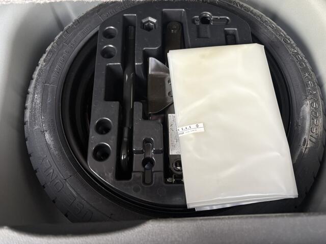 Renault CAPTUR 1.2 TCe Dynamique CRUISE-NAVI-ALL SEASON