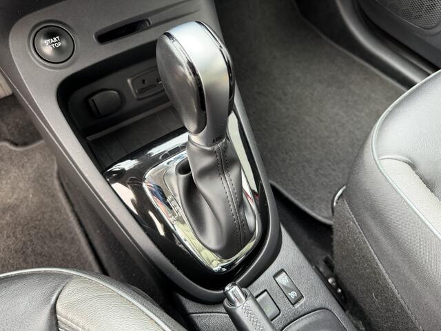 Renault CAPTUR 120pk TCe Dynamique Automaat [ Fm navi,camera,leer,ecc,17``lmv,trekhaak ]