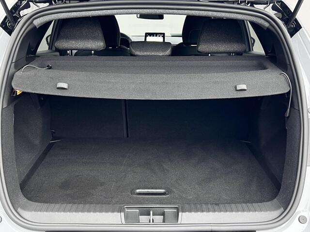 Renault CAPTUR 1.3 mild hybrid 160 techno / Fabrieksgarantie tot 12-2026 / Stuur- en stoelverwarming / Navigatie via Apple Carplay Android groot scherm / Adaptieve CC / Achteruitrijcamera / 18" LM wielen /