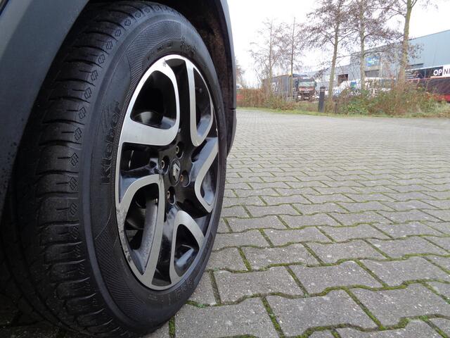 Renault CAPTUR 0.9 TCe Dynamique, Clima,Cruise,Navi,Camera!