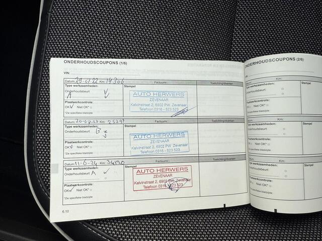 Renault CAPTUR 1.0 TCe 90 Intens / Trekhaak (1200 KG Trekgewicht) / Apple Carplay / Android Auto / Navigatie / Cruise Control / Dealer Onderhouden