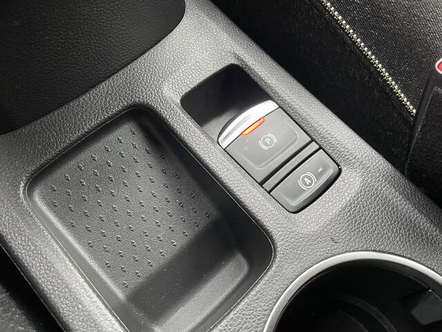 Renault CAPTUR 1.6 E-Tech full hybrid 145 techno | Full screen multimediasysteem | Apple carplay & Android auto | Two-tone kleur | Google built-in | Stoel en stuur verwarming |