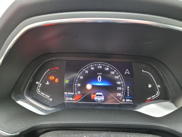 Renault CAPTUR 1.3 TCe 140 Intens | Automaat | Hoge Instap | Trekhaak | Navigatie | Dealer Onderhouden!