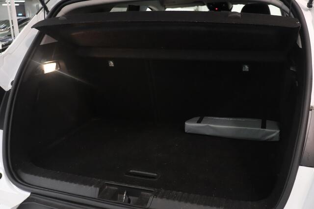 Renault CAPTUR 1.3 TCe 130 Intens | Camera | Trekhaak | Automaat | Climate control | Navigatie | Cruise control | Applecarplay AndroidAuto |