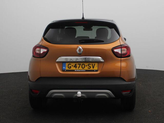 Renault CAPTUR TCe 130 Intens | Trekhaak | R-link navigatie | Two-tone metaalkleur | Climate Control | Parkeersensoren rondom met achteruitrijcamera | Lichtmetalen velgen |
