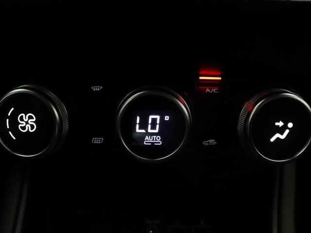 Renault CAPTUR 1.6 E-Tech Hybrid 145 Zen Camera | Cruise | Navi | Parkeersens. achter