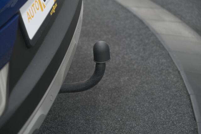 Renault CAPTUR TCe 140 EDC Intens | Trekhaak | Camera | BOSE Audio | 9.3 Inch Groot Scherm