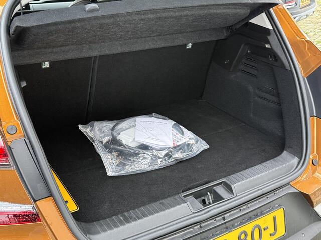 Renault CAPTUR 1.6 E-Tech Plug-in Hybrid 160 Initiale Paris | Panoramdak | Navigatie | Leder | Camera | (Hoge instap)