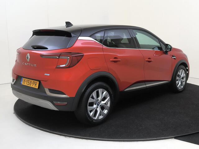 Renault CAPTUR 1.6 E-Tech Plug-in Hybrid 160 Intens | Navigatie | Parkeersensoren & Camera | LM Velgen |
