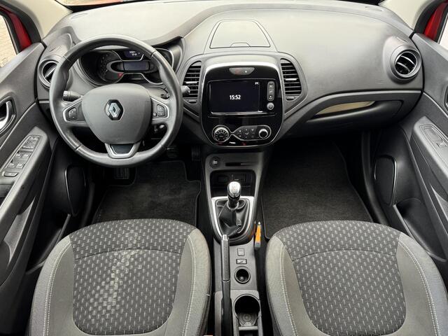 Renault CAPTUR TCe 90 Intens / Dealeronderhouden / Trekhaak (1200kg) / Achteruitrijcamera / Cruise Control / Climate Control / DAB Radio / Apple Carplay & Android Auto /