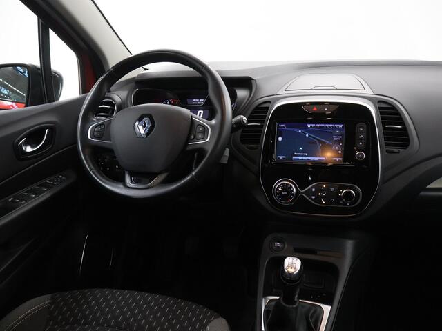 Renault CAPTUR 0.9 TCe Intens | Trekhaak | Navigatie | Parkeercamera | Climate Control | Keyless Go |