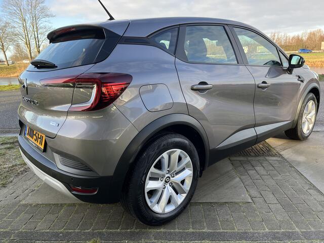 Renault CAPTUR 1.6 E-Tech Plug-in Hybrid 160 PK Intens / Automaat / Camera / Apple Carplay - Android Auto / Lane assist /