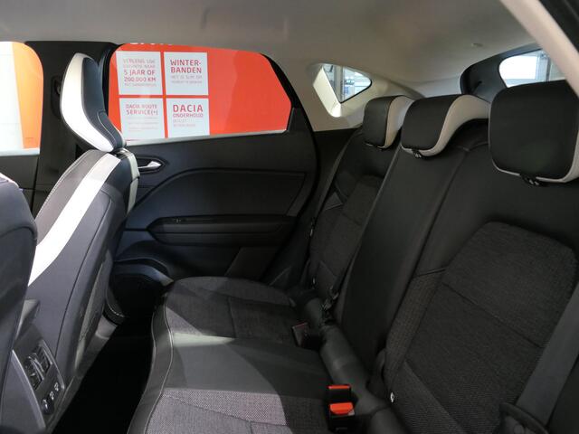 Renault CAPTUR 1.6 E-Tech Hybrid 145 Intens - Groot scherm! - All seasons - Camera - Navi - Sensor v+a