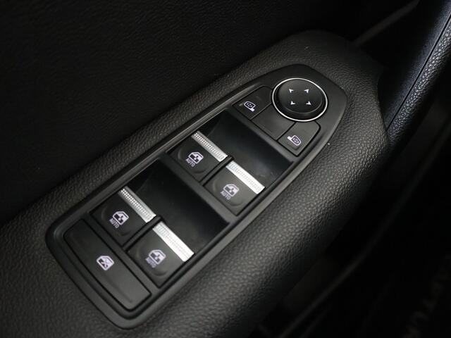 Renault CAPTUR E-Tech hybrid 145PK SL Rive Gauche | CAMERA | NAVIGATIE