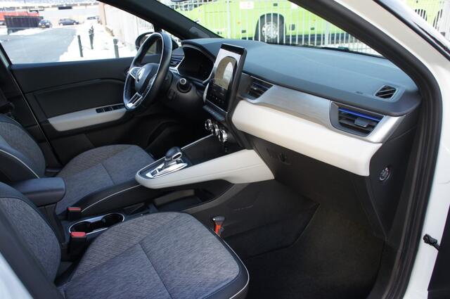 Renault CAPTUR 1.6 E-Tech Plug-in Hybrid 160 INTENS ParelMoer 1eEIG NIEUWSTAAT