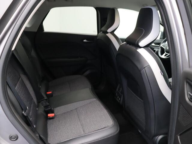 Renault CAPTUR 1.6 E-Tech Plug-in Hybrid 160 Edition One | Bose Audio | 9,3" Navi | Trekhaak | 360° Camera | 18" Velgen | side steps |