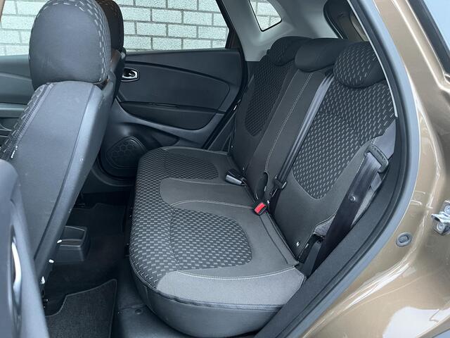 Renault CAPTUR 1.2 TCe Intens | Automaat | Dealer Onderhouden | Stoelverwarming | Trekhaak | Parkeersensoren |
