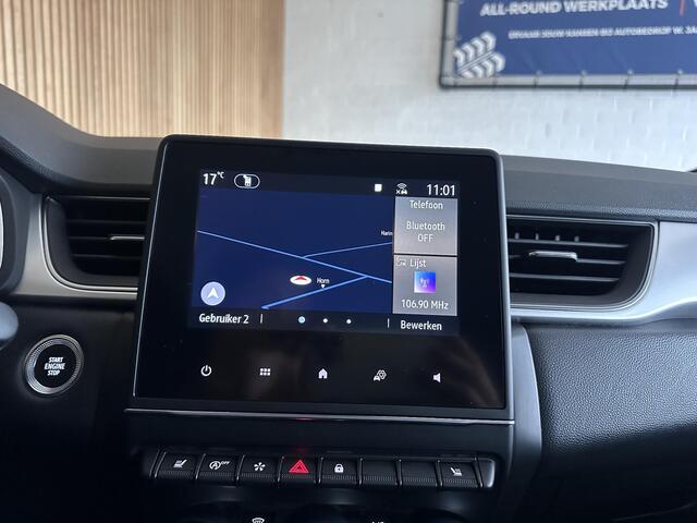 Renault CAPTUR 1.3 TCe 140 Intens Camera / Parkeersensoren / Cruise control / Trekhaak