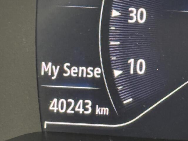 Renault CAPTUR 1.0 TCe 90 techno | Navigatie | Camera | Cruise control | Lichtmetalen velgen 17 " |