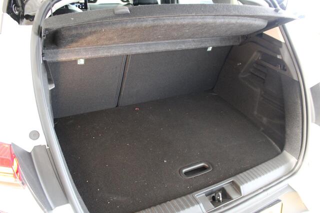 Renault CAPTUR 1.6 E-Tech full hybrid 145 techno Navigatiesysteem | Achterruitrij Camera | Climaat Control