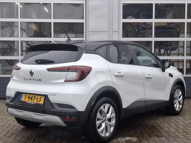 Renault CAPTUR 1.0 TCe 90 evolution | Navigatie/Android/Apple Carplay | LM Velgen 17" | Cruise Control | Achteruitrijcamera | PDC Voor en Achter | Airco |
