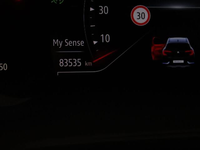 Renault CAPTUR 1.0 TCe 100 Intens Cruise Control | Climate Control | Navigatie by app| Trekhaak