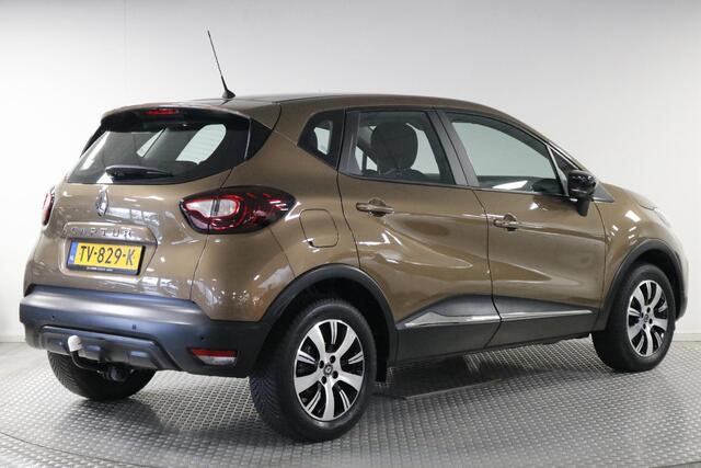 Renault CAPTUR 1.2 TCe Limited Automaat! Airco | Cruise Control | Trekhaak | Stoelverwarming.