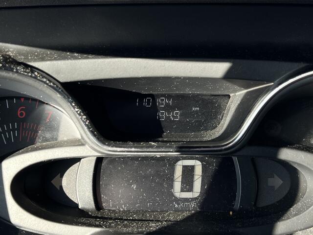 Renault CAPTUR 0.9 TCe Intens / Keyless / Climate / Cruise / Velgen 17'' / DAB /