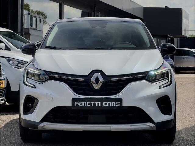 Renault CAPTUR 1.3 TCe 131PK INTENS HALF/LEDER NAVI AIRCO LED LMV PDC