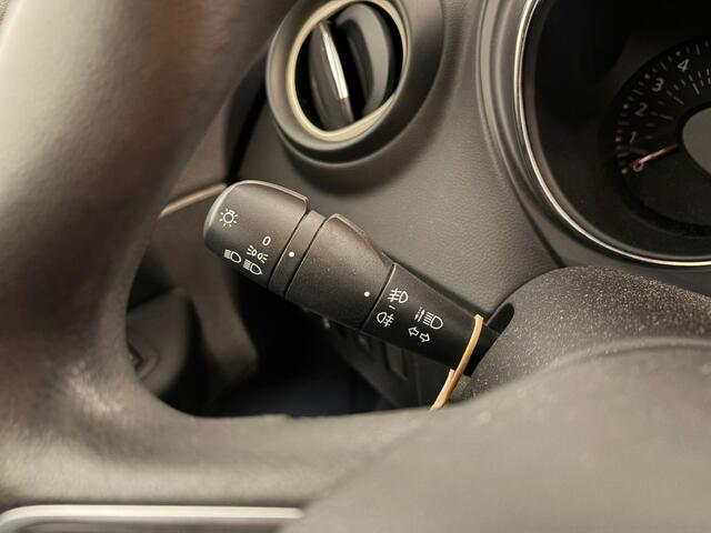 Renault CAPTUR 0.9 TCe Life. Trekhaak!