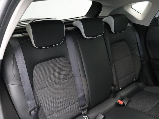 Renault CAPTUR E-Tech Hybrid 145pk Techno | Grootscherm navigatie | Digitaal dashboard | Achteruitrijcamera | Parkeersensoren voor/achter |