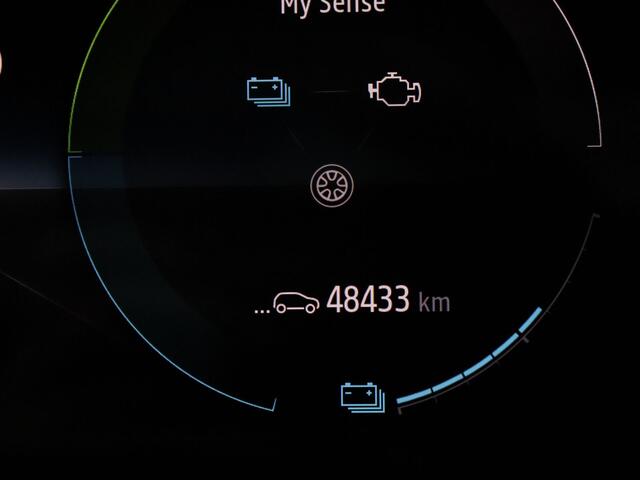 Renault CAPTUR E-Tech full hybrid E-Tech engineered 145pk 360° Camera | Cruise | Navi | Parkeersens. v+a | Panoramadak